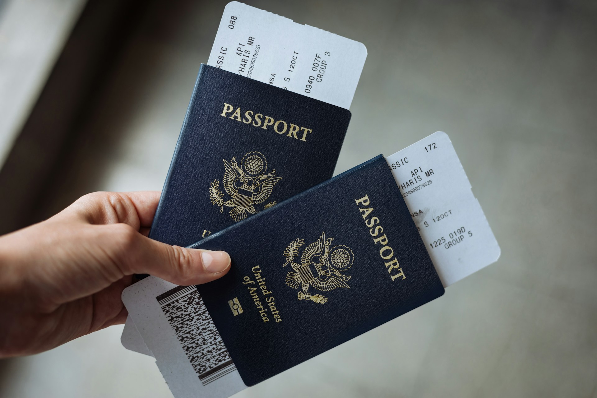 Boarding Passes – Do Airport Shops Need to See Them?